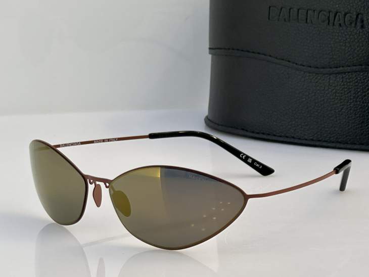 Picture of Gentle Monster Sunglasses _SKUfw66212133fw